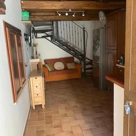 Torretta Nel Centro Storico Apartment